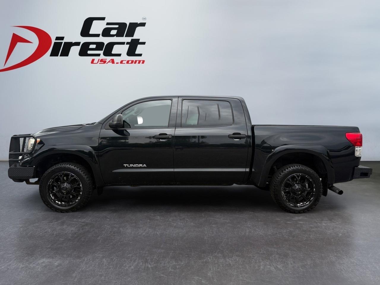 2013 Toyota Tundra 4WD Truck CUSTOM FUEL BLACK WHEELS, BED LINER, TOW PACKAGE, KEYLESS ENTRY, REAR BUMPER STEP, RANCH HAND BRUSH GUARD, POWER DRIVER SEATS, THIS TRUCK IS READY TO RIP!