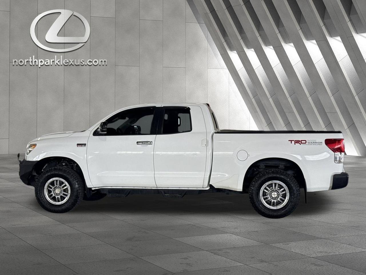 2013 Toyota Tundra 4WD Truck