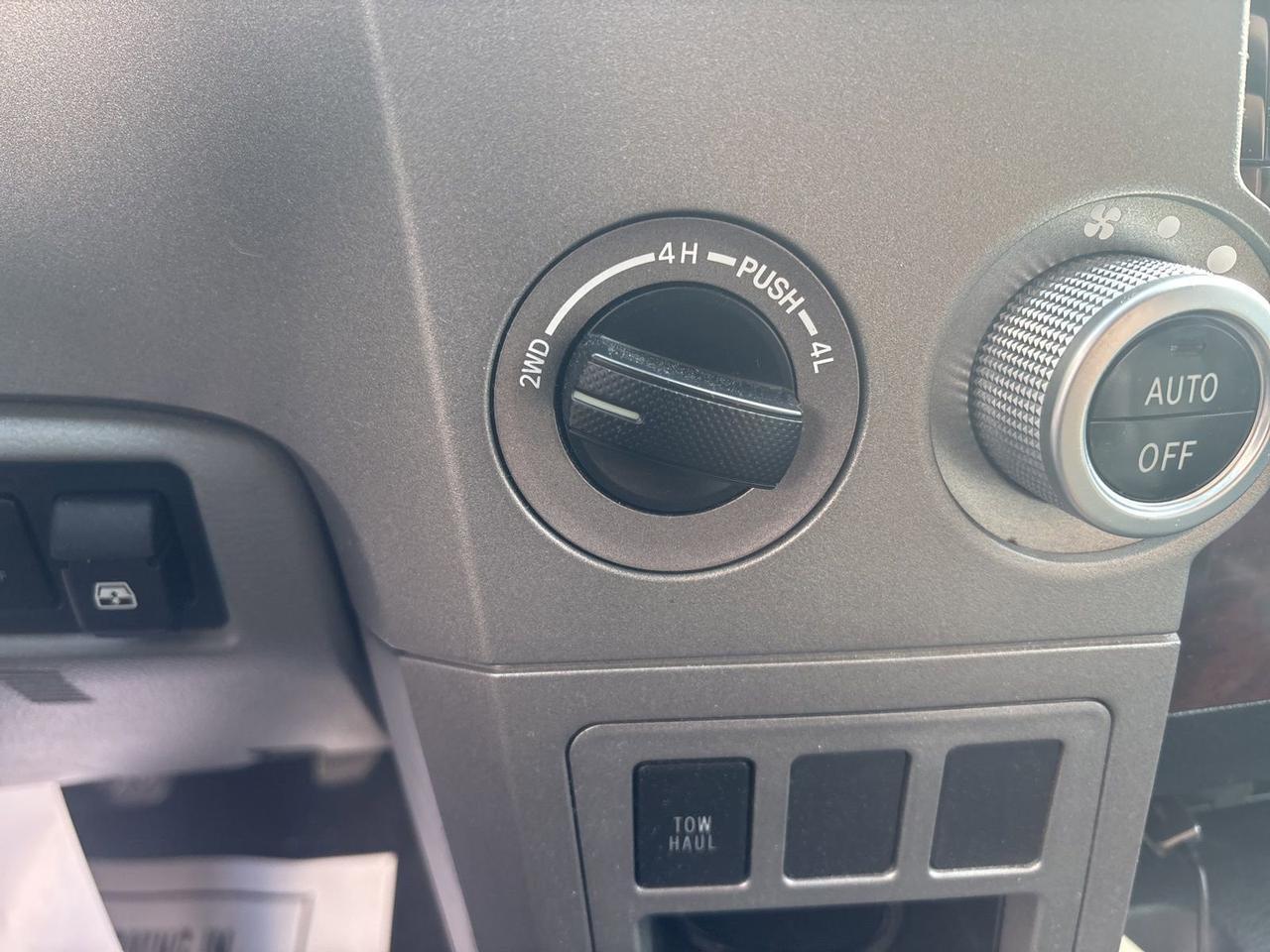 2013 Toyota Tundra 4WD Truck Platinum Hurst TX