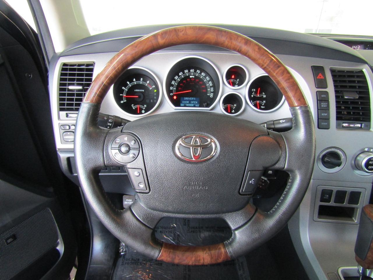2013 Toyota Tundra CrewMax 5.7L FFV V8 6-Spd AT LTD (Natl) Grand Prairie TX