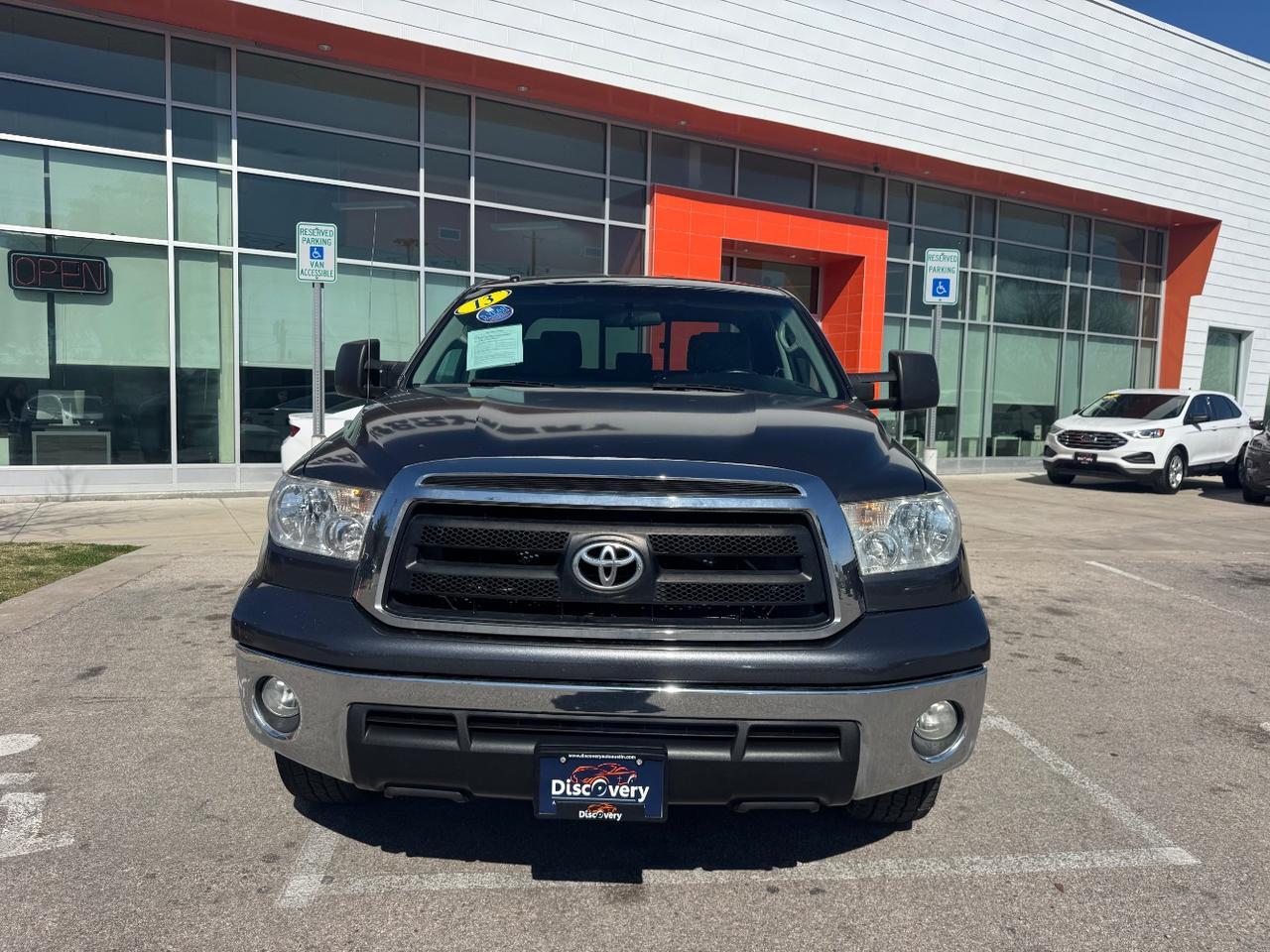 2013 Toyota Tundra Grade 5.7L V8