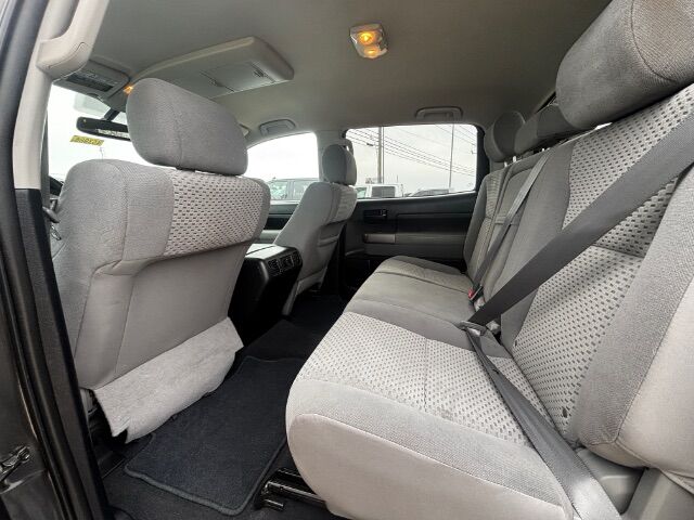 2013 Toyota Tundra Grade 5.7L V8