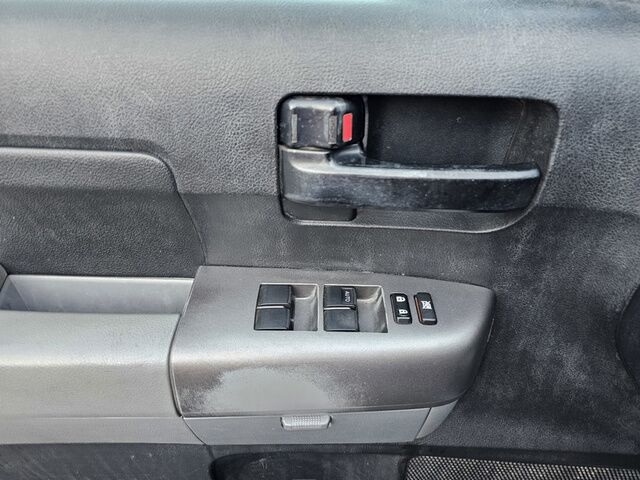 2013 Toyota Tundra TRK CREWMAX 5.7L  V8 Douglasville GA