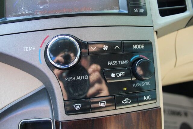 2013 Toyota VENZA LE MOONROOF NAVI LE Melbourne FL