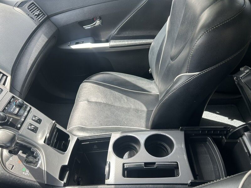 2013 Toyota Venza LE Whitinsville MA