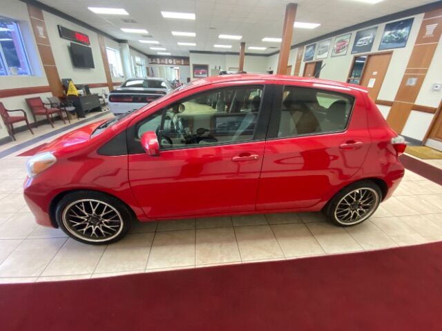 2013 Toyota Yaris LE 5-Door AT Charlotte NC