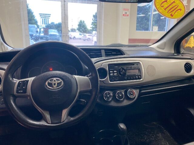 2013 Toyota Yaris LE 5-Door AT Charlotte NC