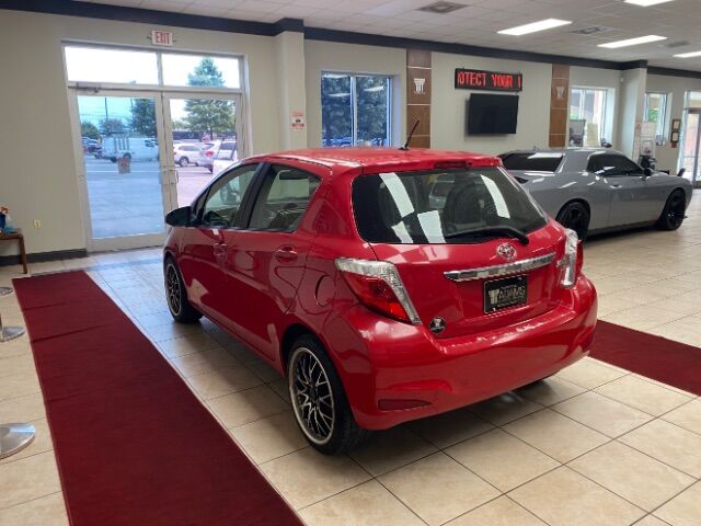 2013 Toyota Yaris LE 5-Door AT Charlotte NC