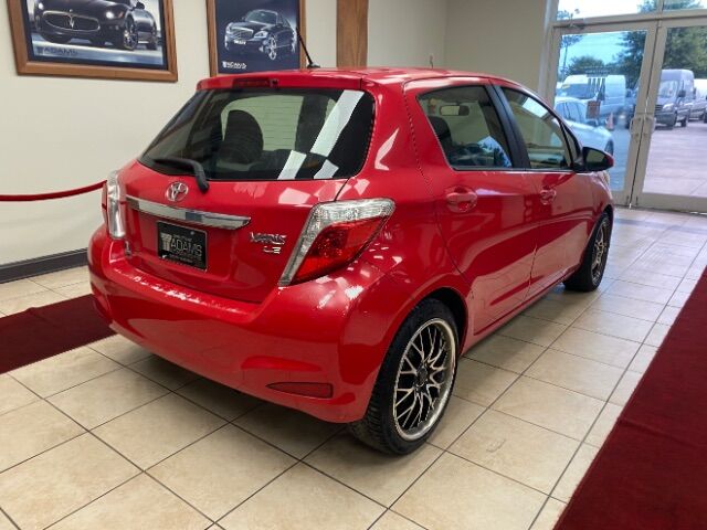 2013 Toyota Yaris LE 5-Door AT Charlotte NC