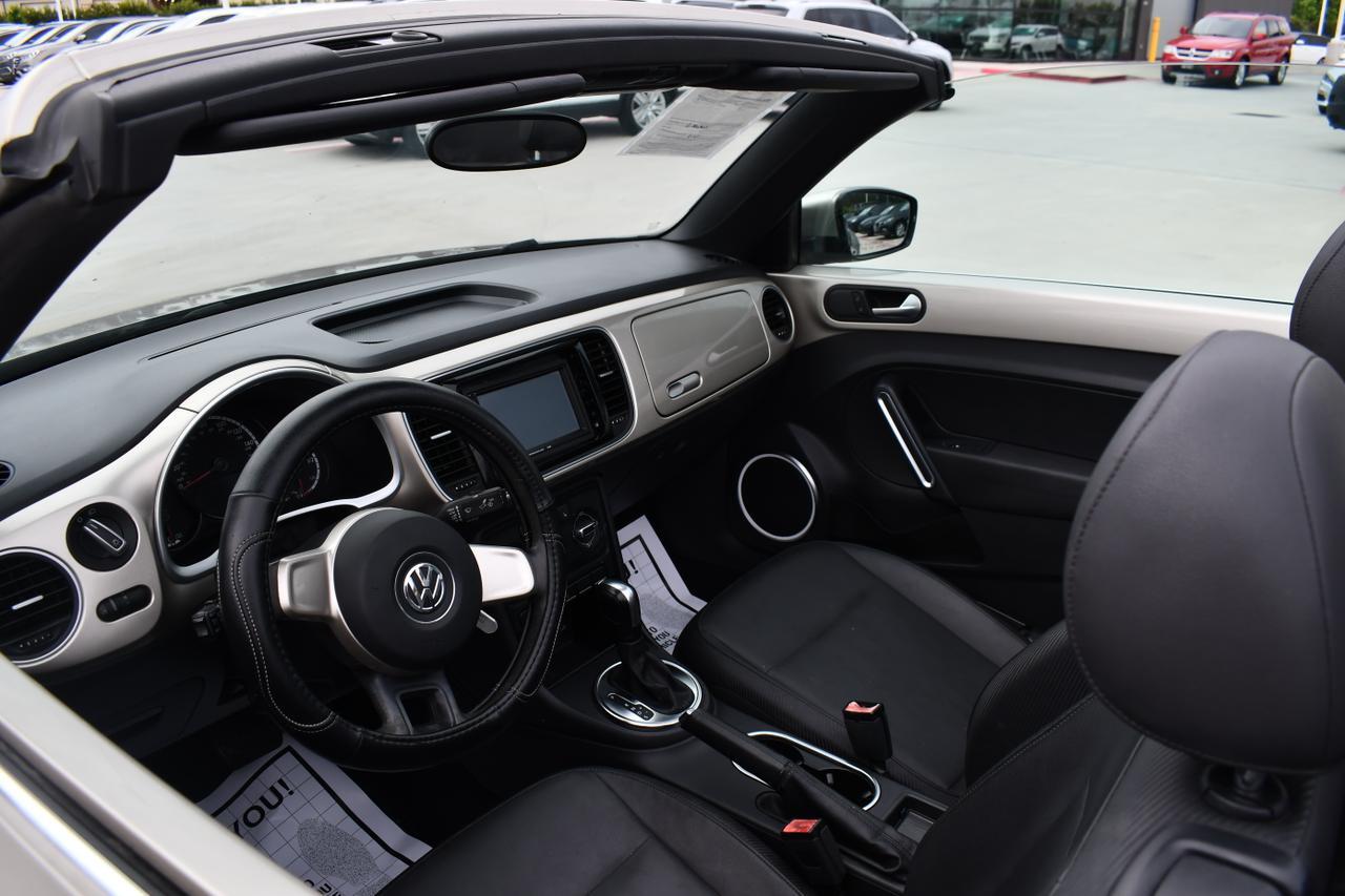 2013 VOLKSWAGEN BEETLE Houston TX