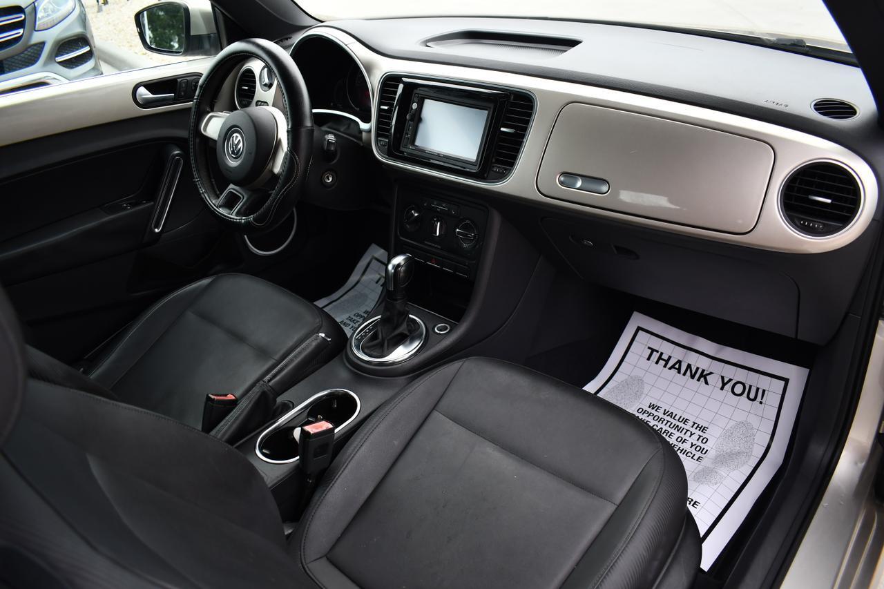 2013 VOLKSWAGEN BEETLE Houston TX