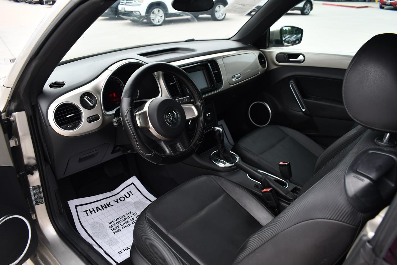 2013 VOLKSWAGEN BEETLE Houston TX