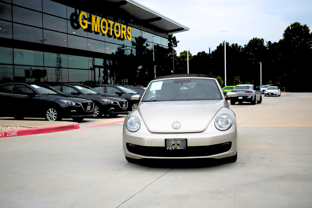 2013 VOLKSWAGEN BEETLE Houston TX