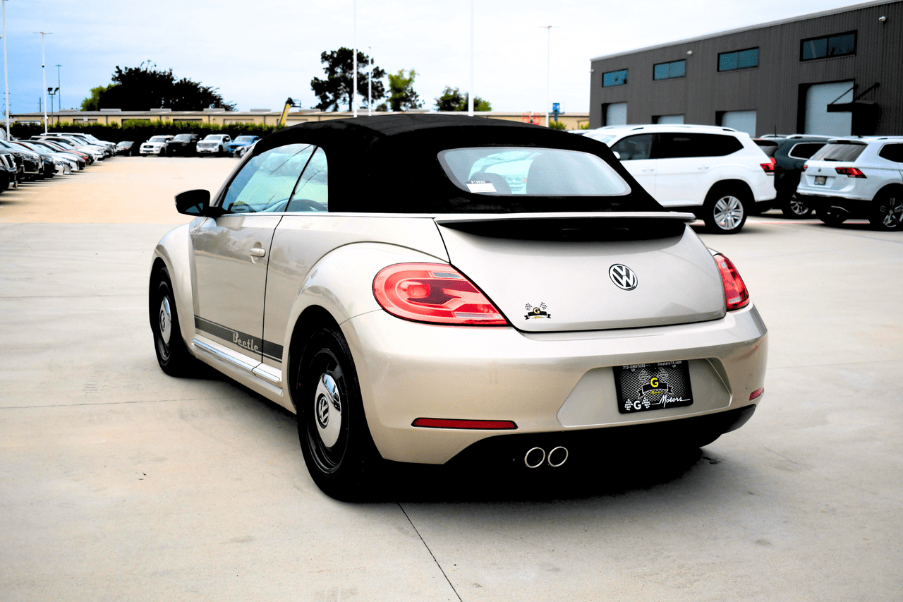2013 VOLKSWAGEN BEETLE Houston TX