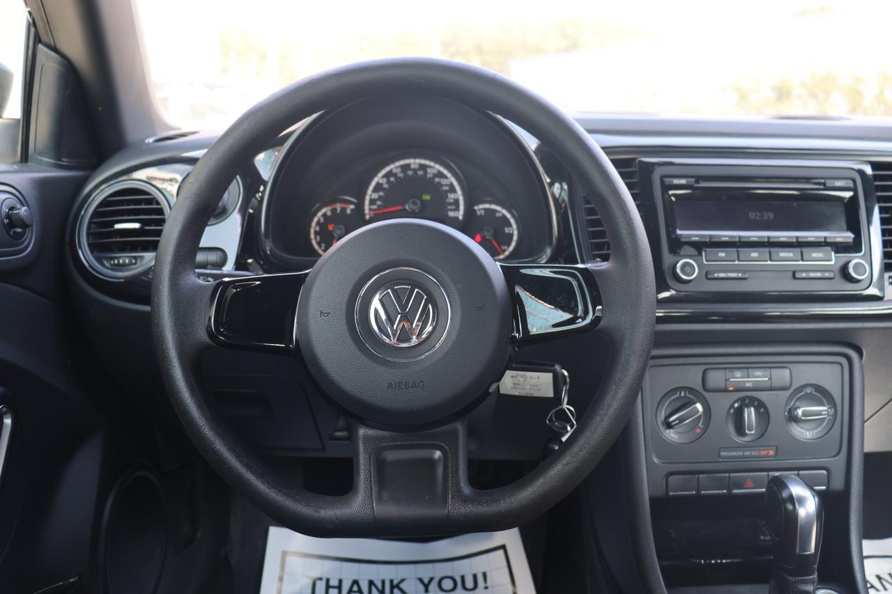 2013 VOLKSWAGEN BEETLE Houston TX