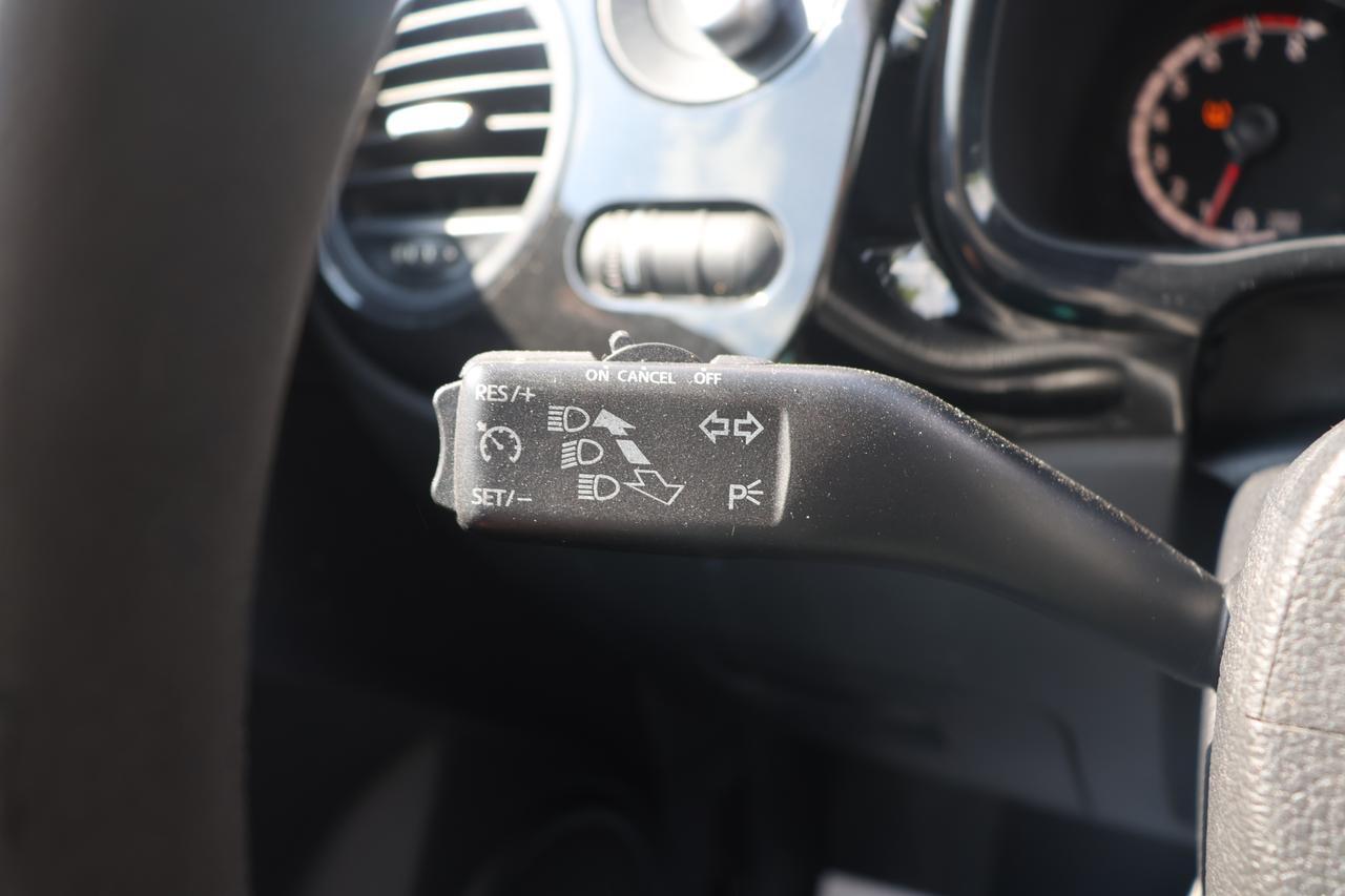 2013 VOLKSWAGEN BEETLE Houston TX