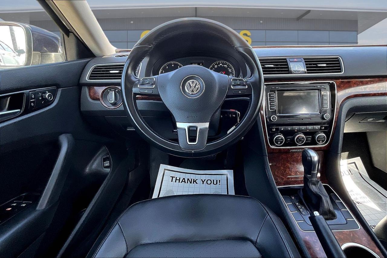 2013 VOLKSWAGEN PASSAT SEL Houston TX