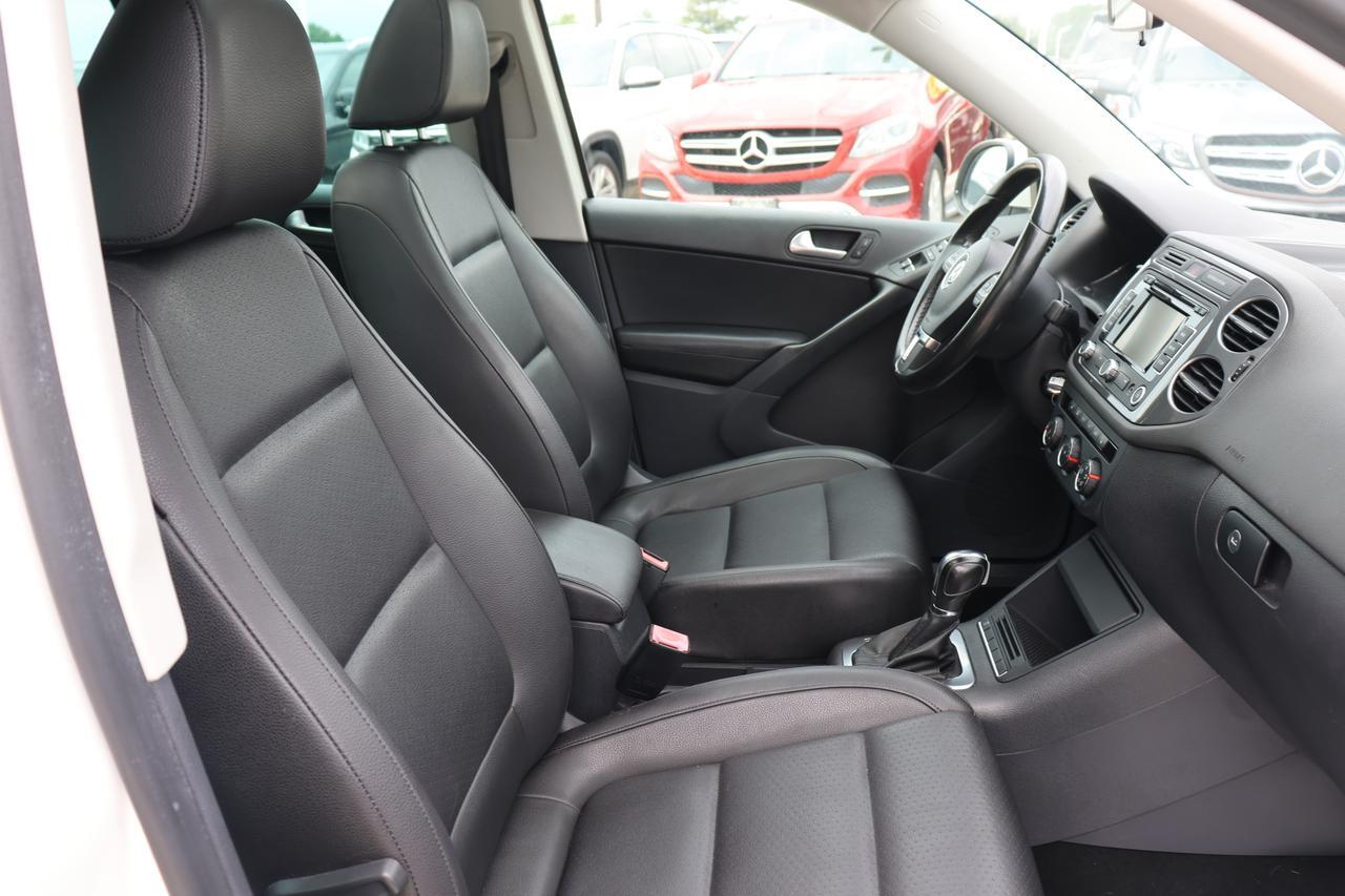 2013 VOLKSWAGEN TIGUAN S Houston TX