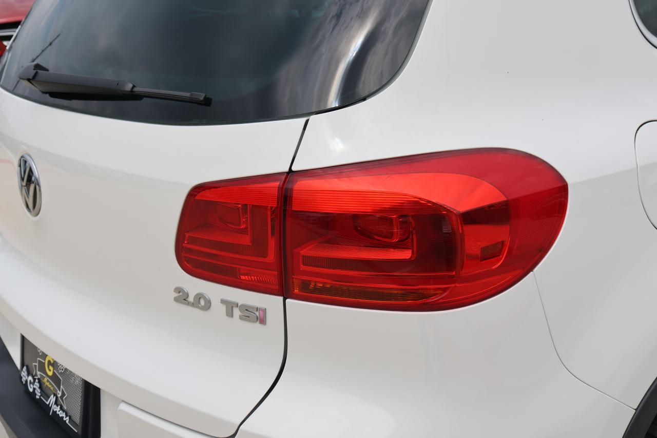 2013 VOLKSWAGEN TIGUAN S Houston TX