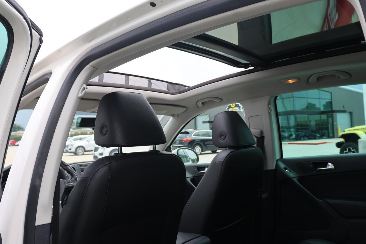 2013 VOLKSWAGEN TIGUAN S Houston TX
