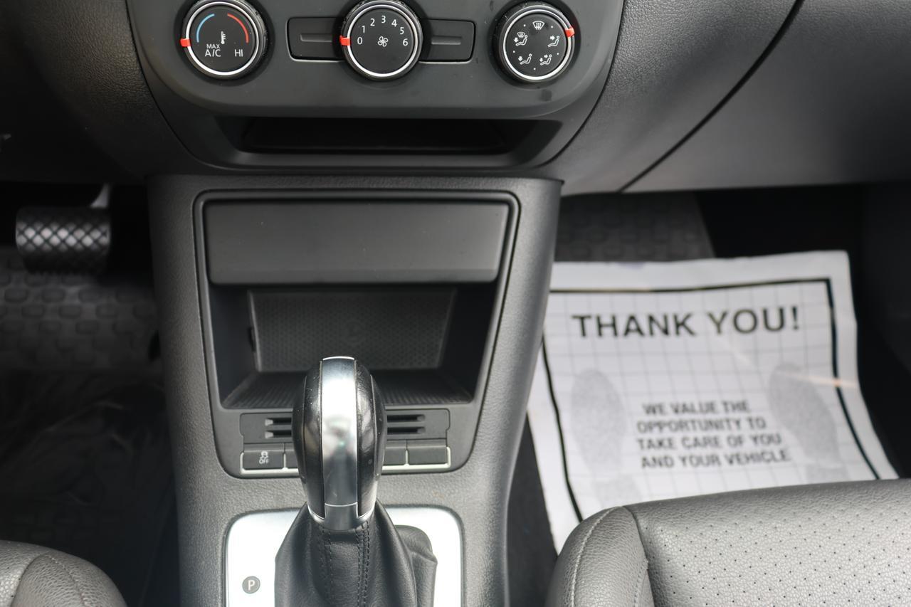 2013 VOLKSWAGEN TIGUAN S Houston TX