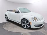 2013 Volkswagen Beetle 2.0 TSi Oshkosh WI