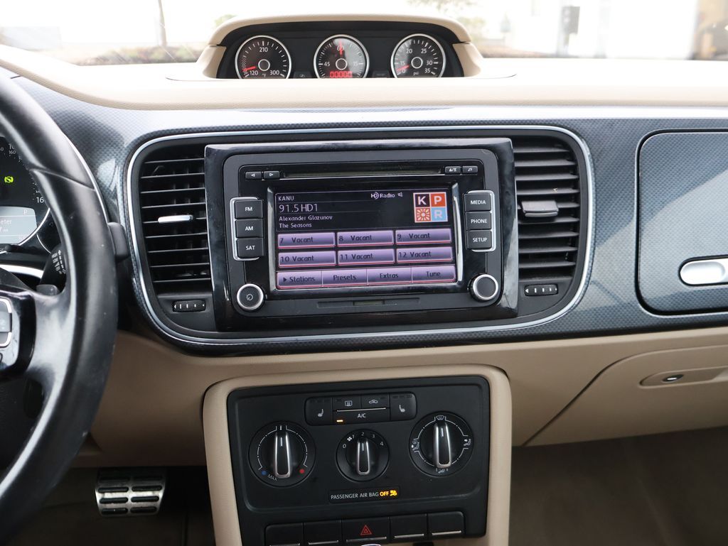 2013 Volkswagen Beetle 2.0 TSi San Clemente CA