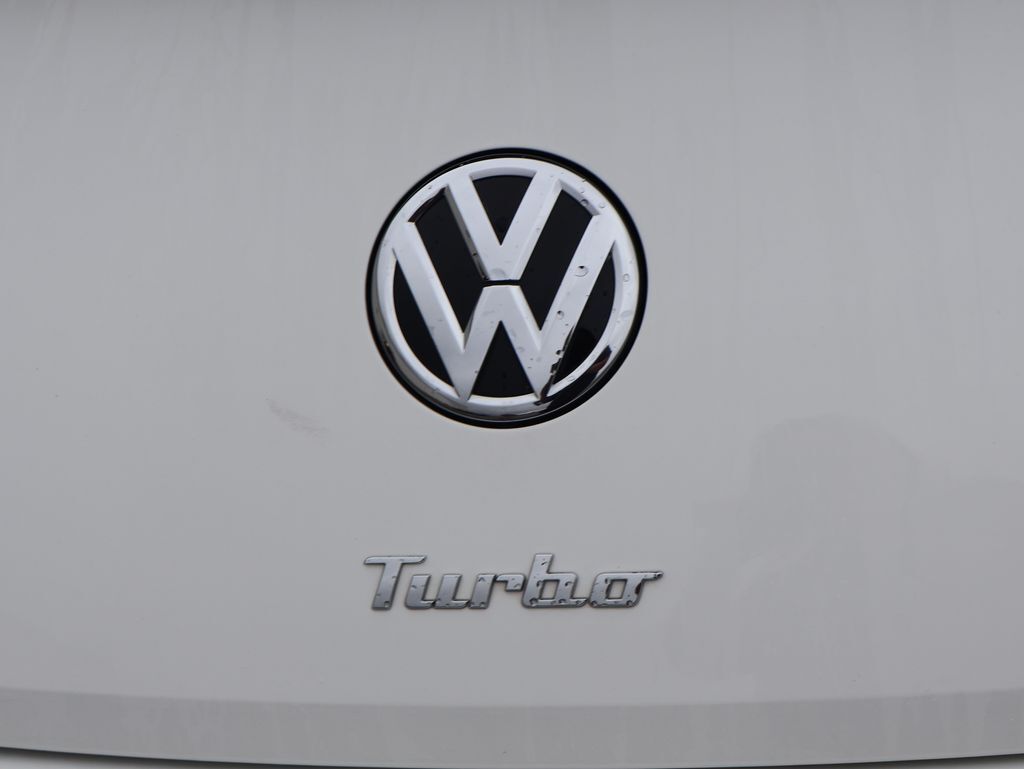 2013 Volkswagen Beetle 2.0 TSi San Clemente CA