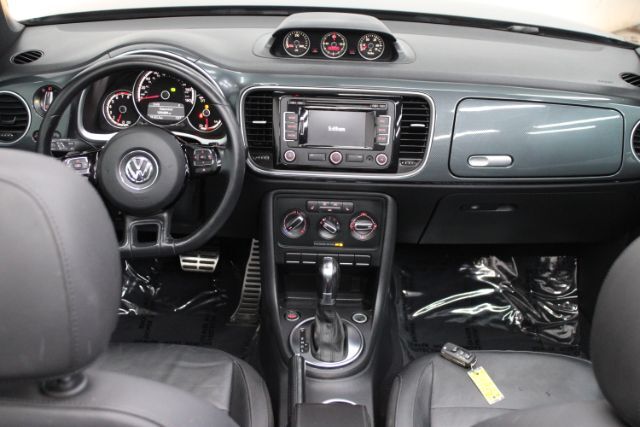 2013 Volkswagen Beetle 2.0T