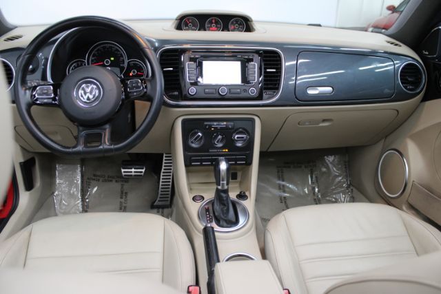 2013 Volkswagen Beetle 2.0T