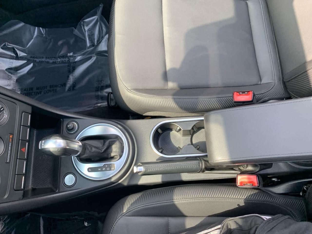 2013 Volkswagen Beetle 2.0T Dartmouth MA
