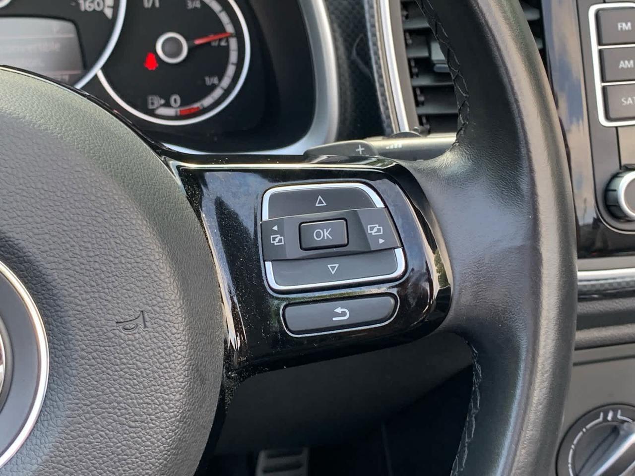 2013 Volkswagen Beetle 2.0T Dartmouth MA