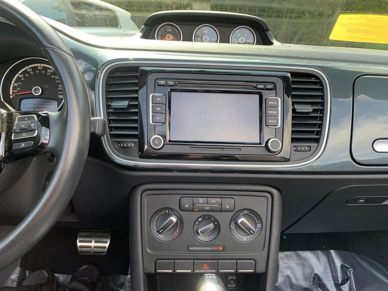 2013 Volkswagen Beetle 2.0T Dartmouth MA