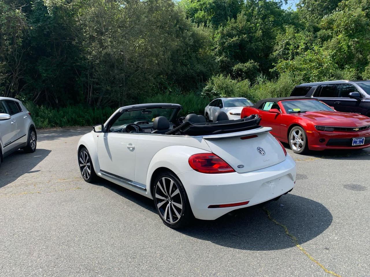 2013 Volkswagen Beetle 2.0T Dartmouth MA