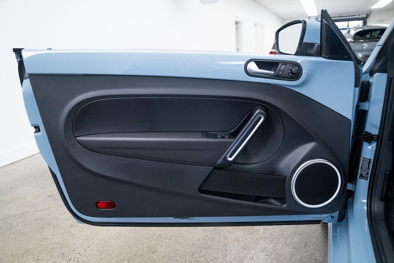 2013 Volkswagen Beetle 2.5L Convertible Heated Seats Portland OR