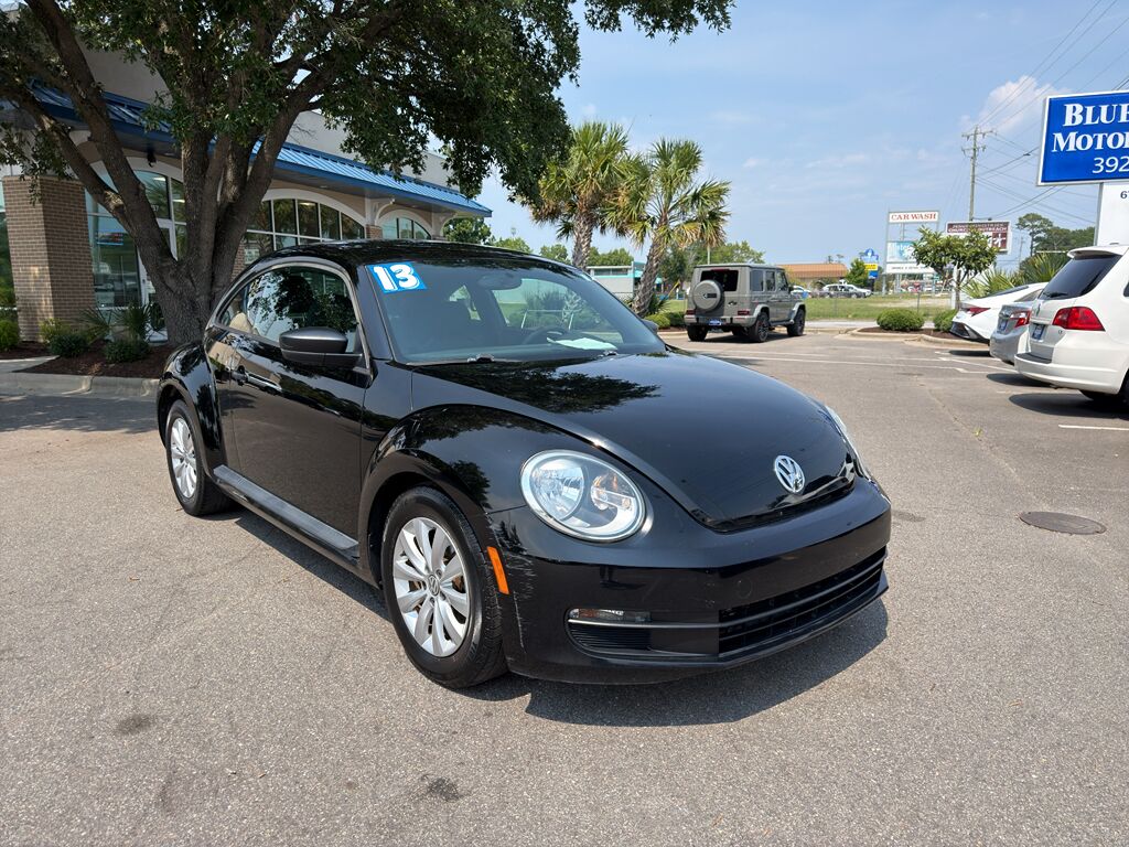 2013 Volkswagen Beetle 2.5L Entry