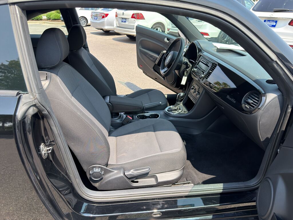 2013 Volkswagen Beetle 2.5L Entry Wilmington NC