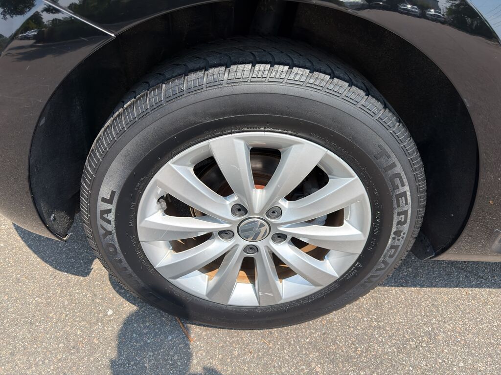 2013 Volkswagen Beetle 2.5L Entry Wilmington NC