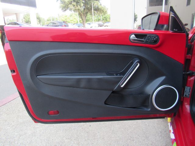 2013 Volkswagen Beetle 2.5L Plano TX