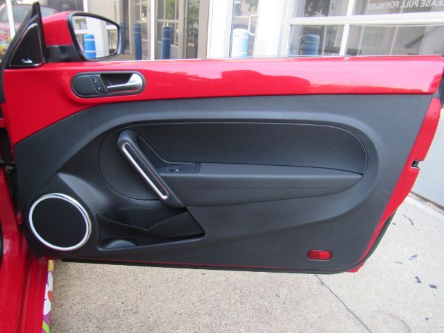 2013 Volkswagen Beetle 2.5L Plano TX