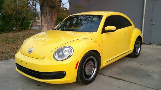 2013 Volkswagen Beetle 2.5L San Antonio TX