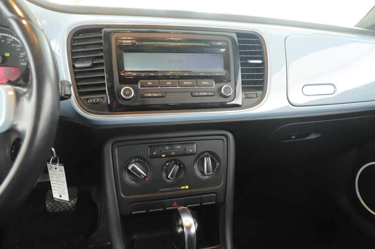 2013 Volkswagen Beetle Convertible New Braunfels TX