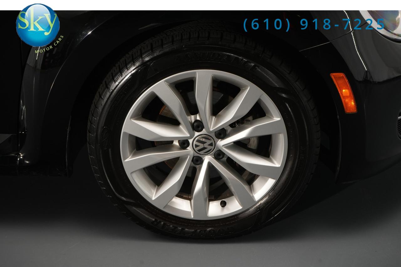 2013 Volkswagen Beetle Convertible 2.0L TDI 6-Speed Manual!! West Chester PA