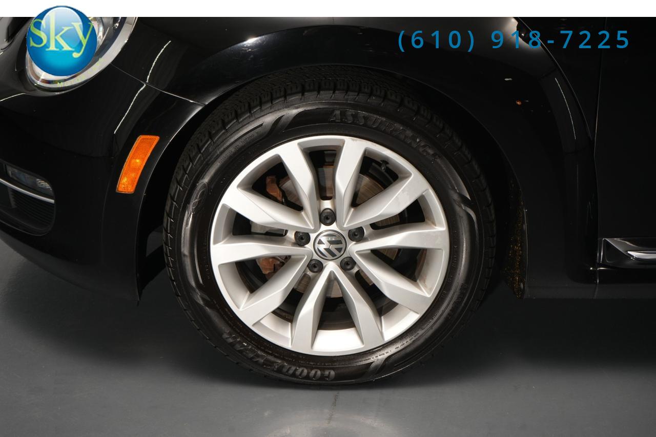 2013 Volkswagen Beetle Convertible 2.0L TDI 6-Speed Manual!! West Chester PA