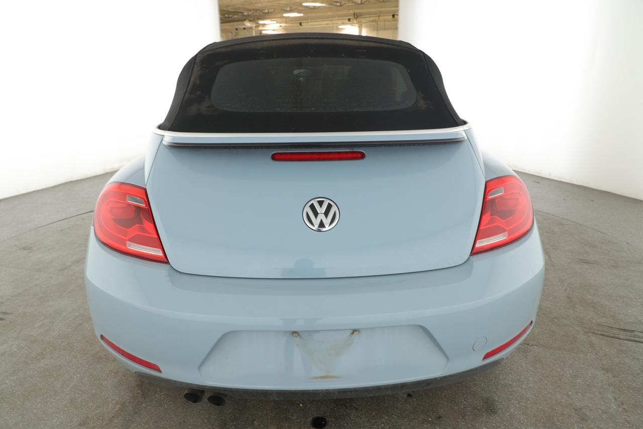 2013 Volkswagen Beetle Convertible 2.5L New Braunfels TX