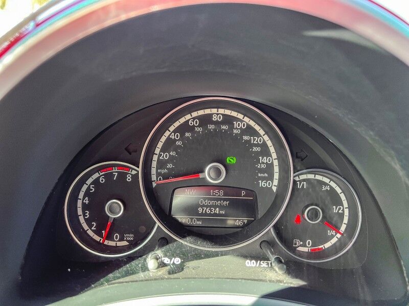 2013 Volkswagen Beetle Convertible 2.5L Wilmington NC