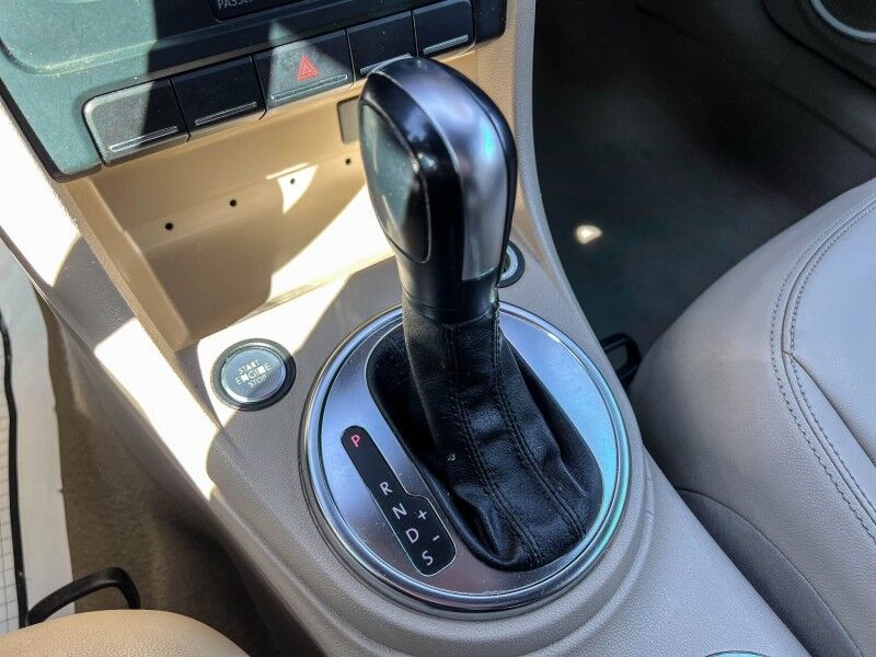 2013 Volkswagen Beetle Convertible 2.5L Wilmington NC