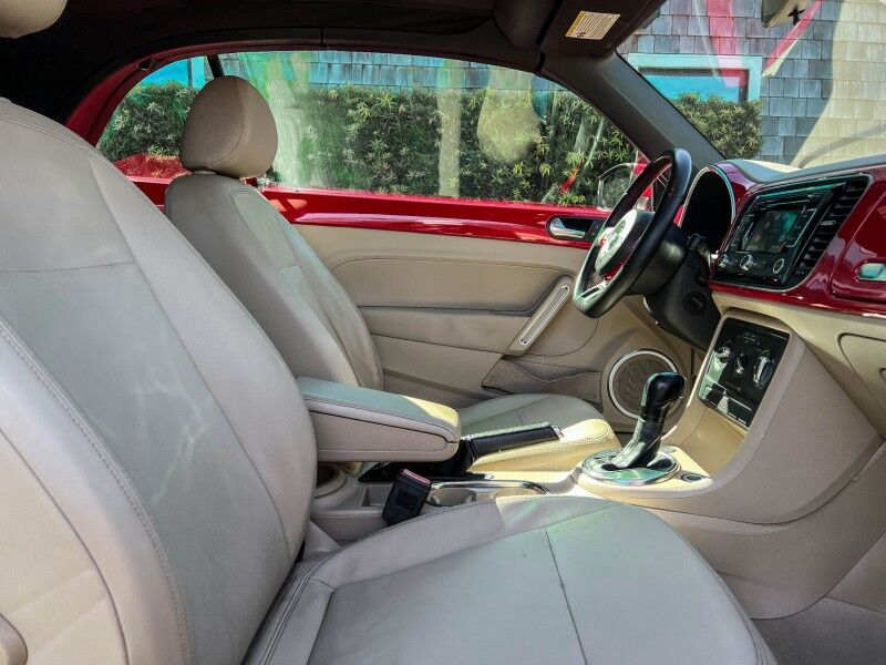 2013 Volkswagen Beetle Convertible 2.5L Wilmington NC