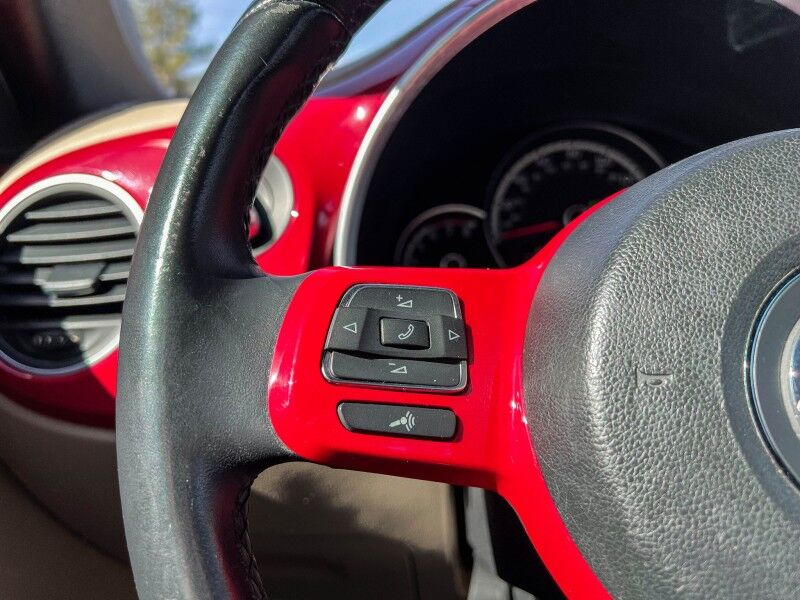 2013 Volkswagen Beetle Convertible 2.5L Wilmington NC