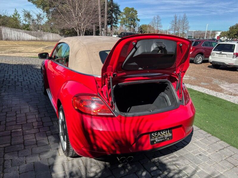 2013 Volkswagen Beetle Convertible 2.5L Wilmington NC